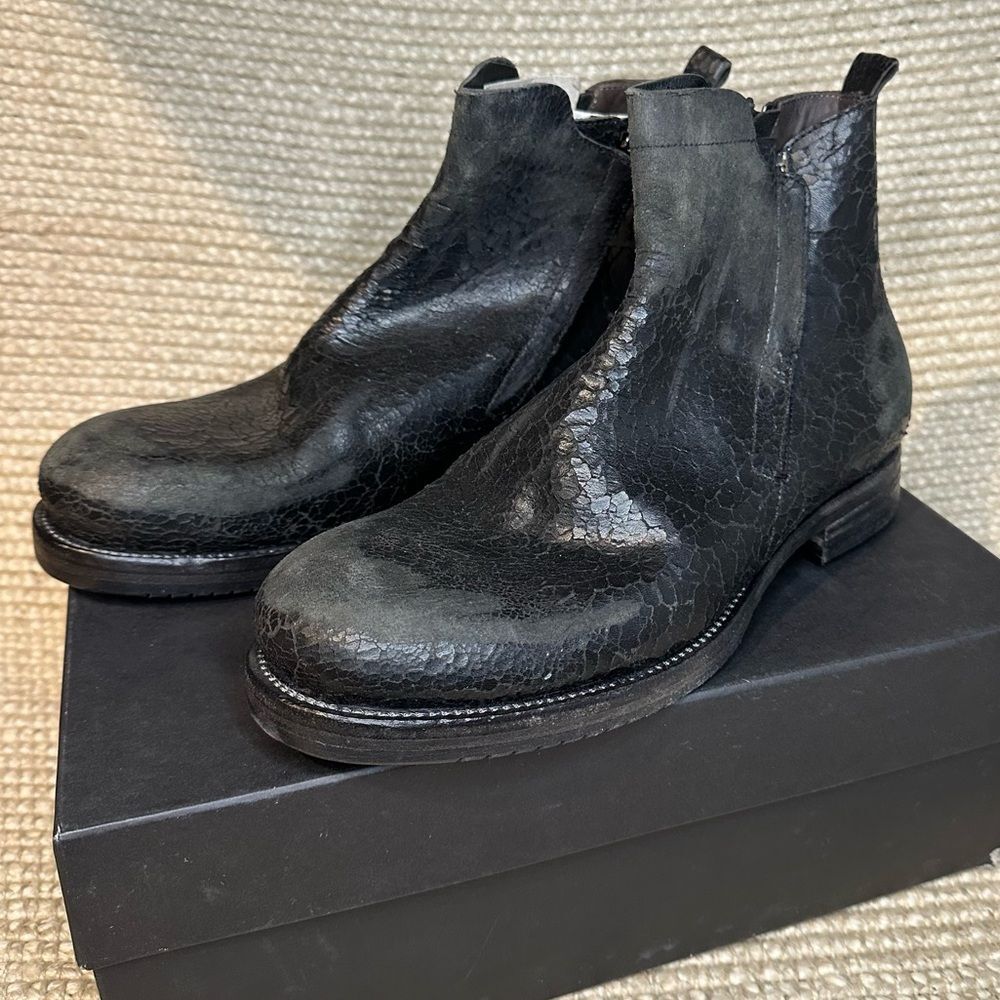 NWT Area Forte distressed crackle chelsea handcrafted boots sz 42 Italy